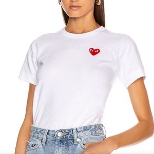 Commes des Garcons PLAY red emblem t-shirt Made in Japan 🇯🇵